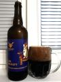 Chroust - Her Majesty 21°, Oak aged Vanilla Imperial Stout lahev a sklenice