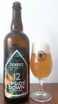 Zichovecky pivovar - Upside Down 12°, NEIPA lahev a sklenice