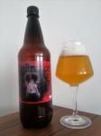 HoppyDog - DogBrutka, Brut IPA PET lahev a sklenice