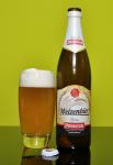 Primator Weizenbier, svetle psenicne svrchne kvasene pivo lahev