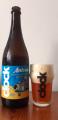 Clock - Antonio 17°, Bezlepkova Brut IPA s grapefruitem lahev a sklenice